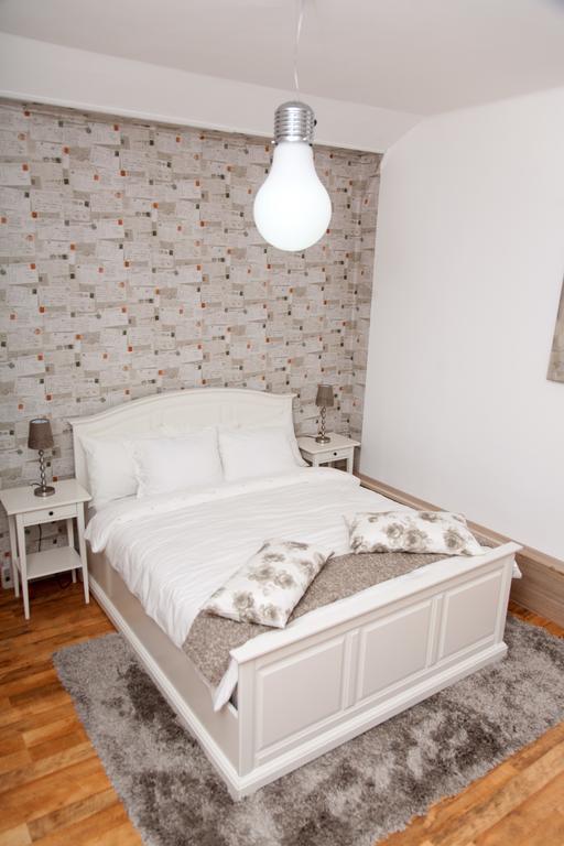 Old Town Studio By Mrg Apartments Bucharest Room photo